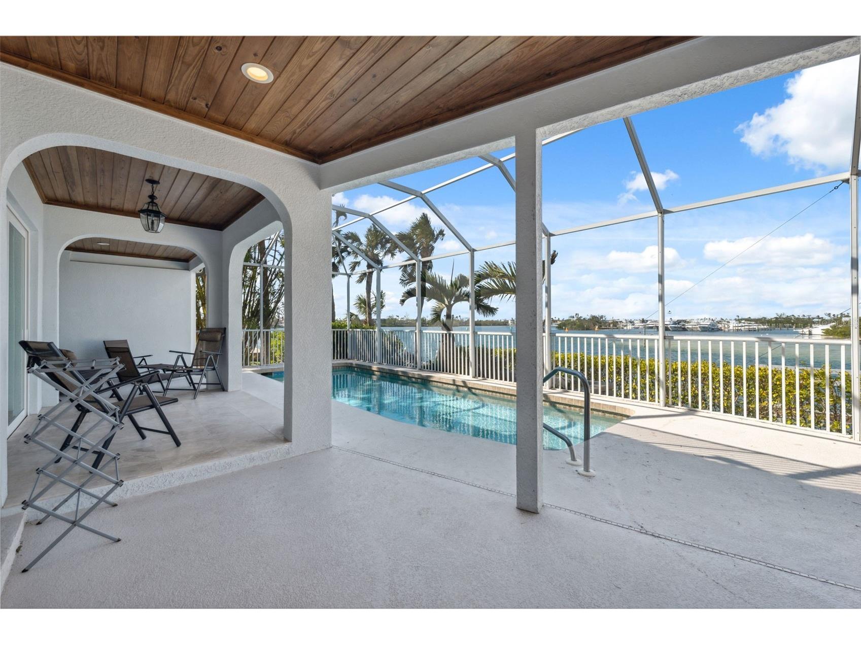 727 Key Royale Drive Holmes Beach FL 34217 TB8512426 image52