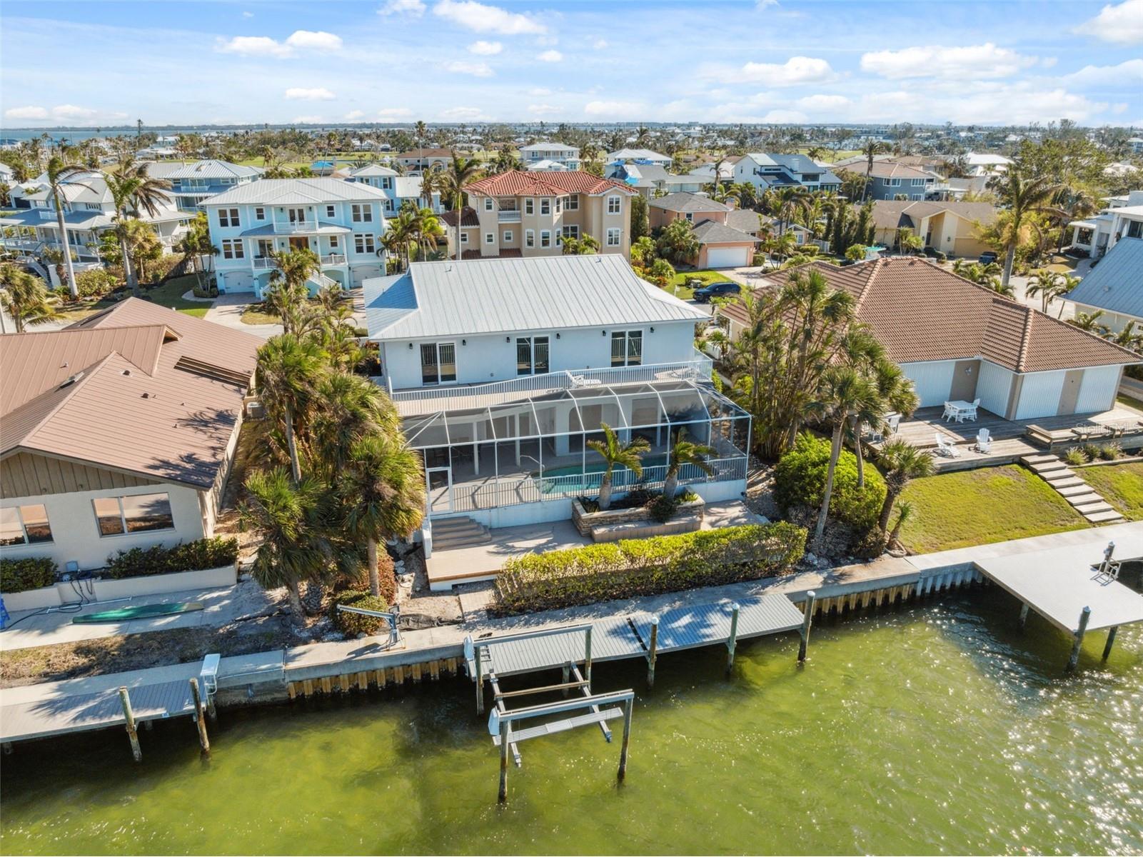 727 Key Royale Drive Holmes Beach FL 34217 TB8512567 image7