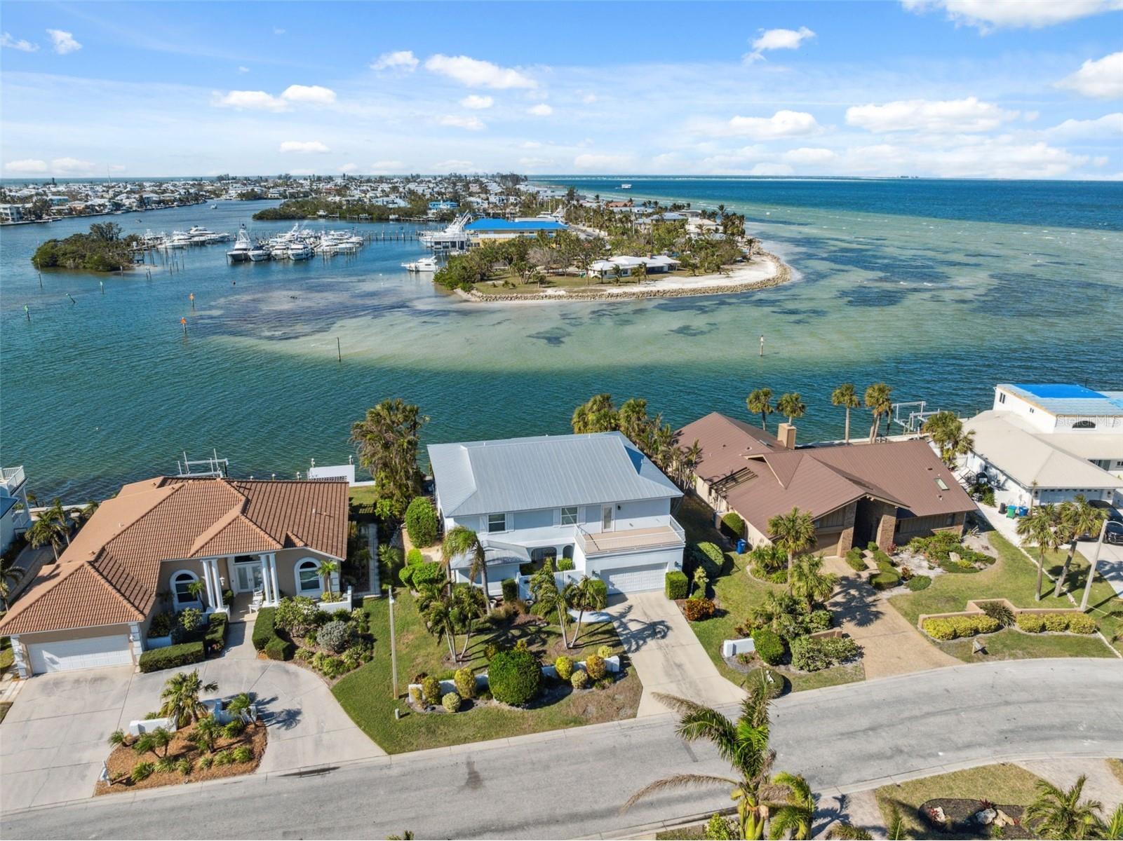 727 Key Royale Drive Holmes Beach FL 34217 TB8512567 image72
