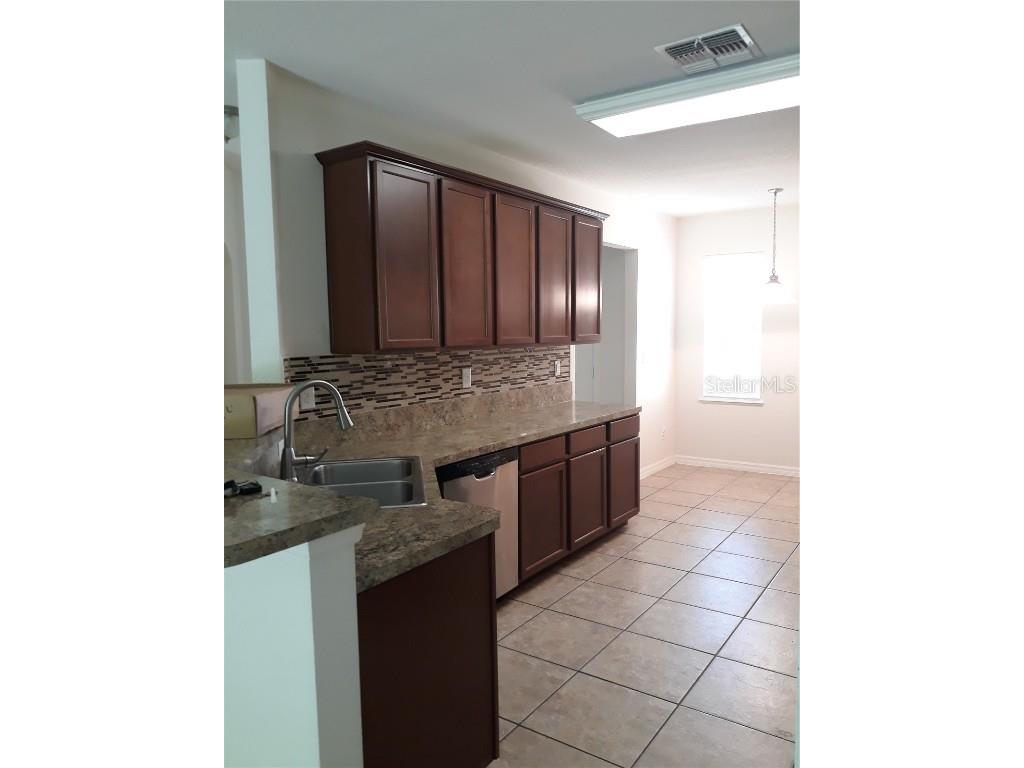 727 Lake Douglas Drive Groveland FL 34736 S5133958 image4