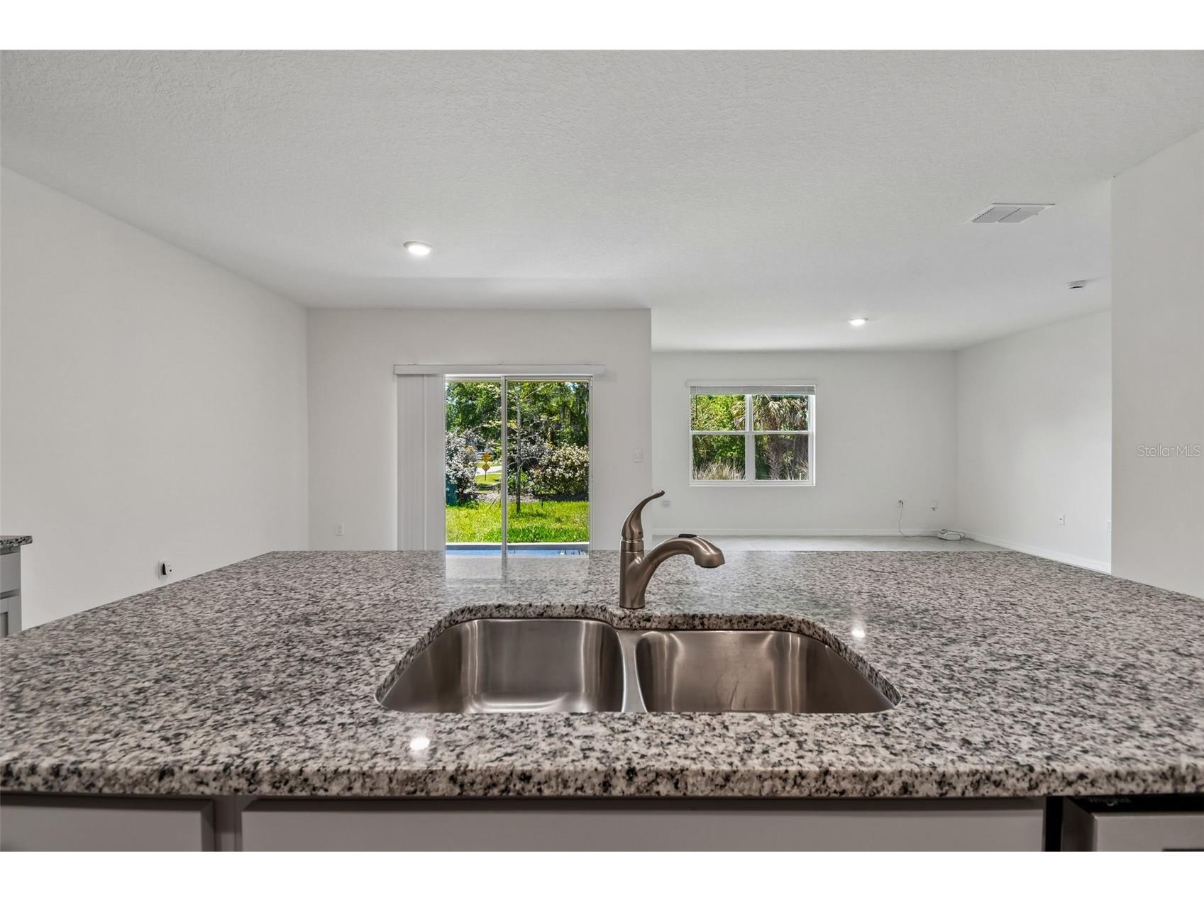727 Lazio Circle Debary FL 32713 O6396798 image15