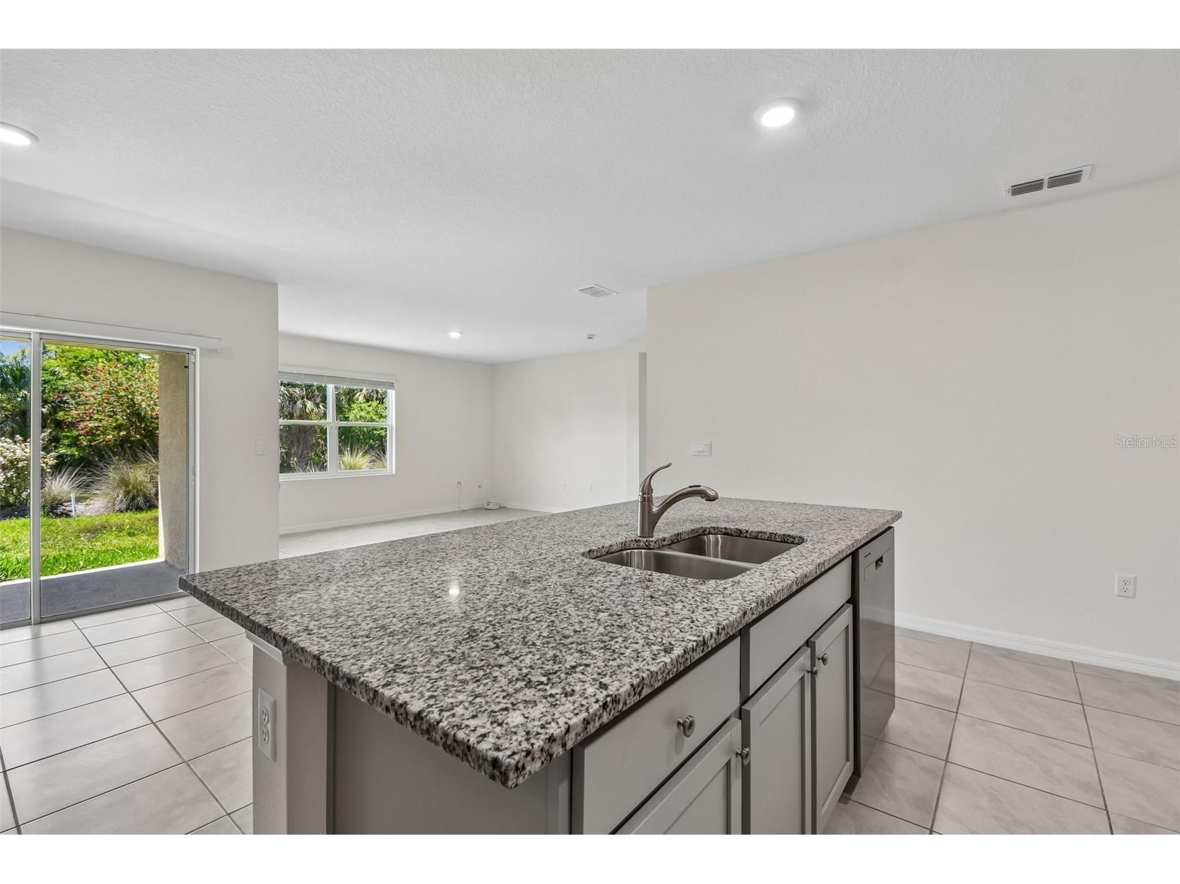 727 Lazio Circle Debary FL 32713 O6396798 image16