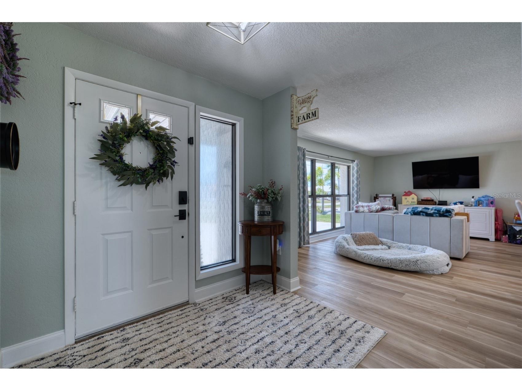 727 Monaco Drive Punta Gorda FL 33950 C7524498 image3