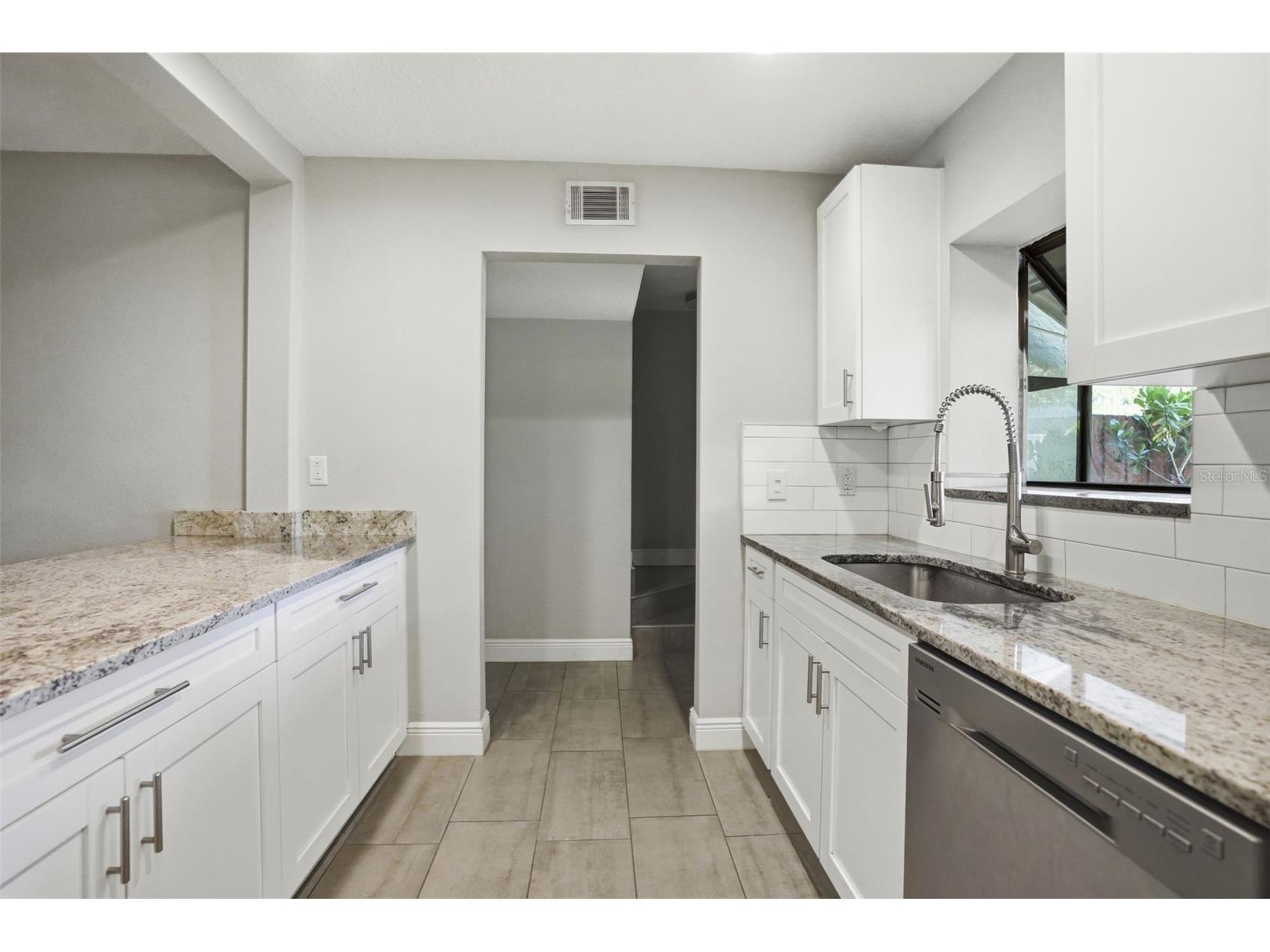 727 N Himes Avenue Tampa FL 33609 TB8511676 image15
