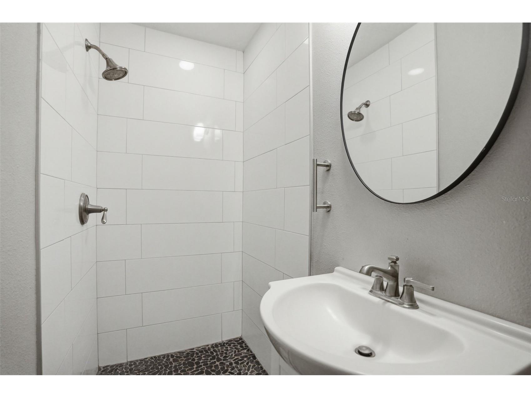727 N Himes Avenue Tampa FL 33609 TB8511676 image32