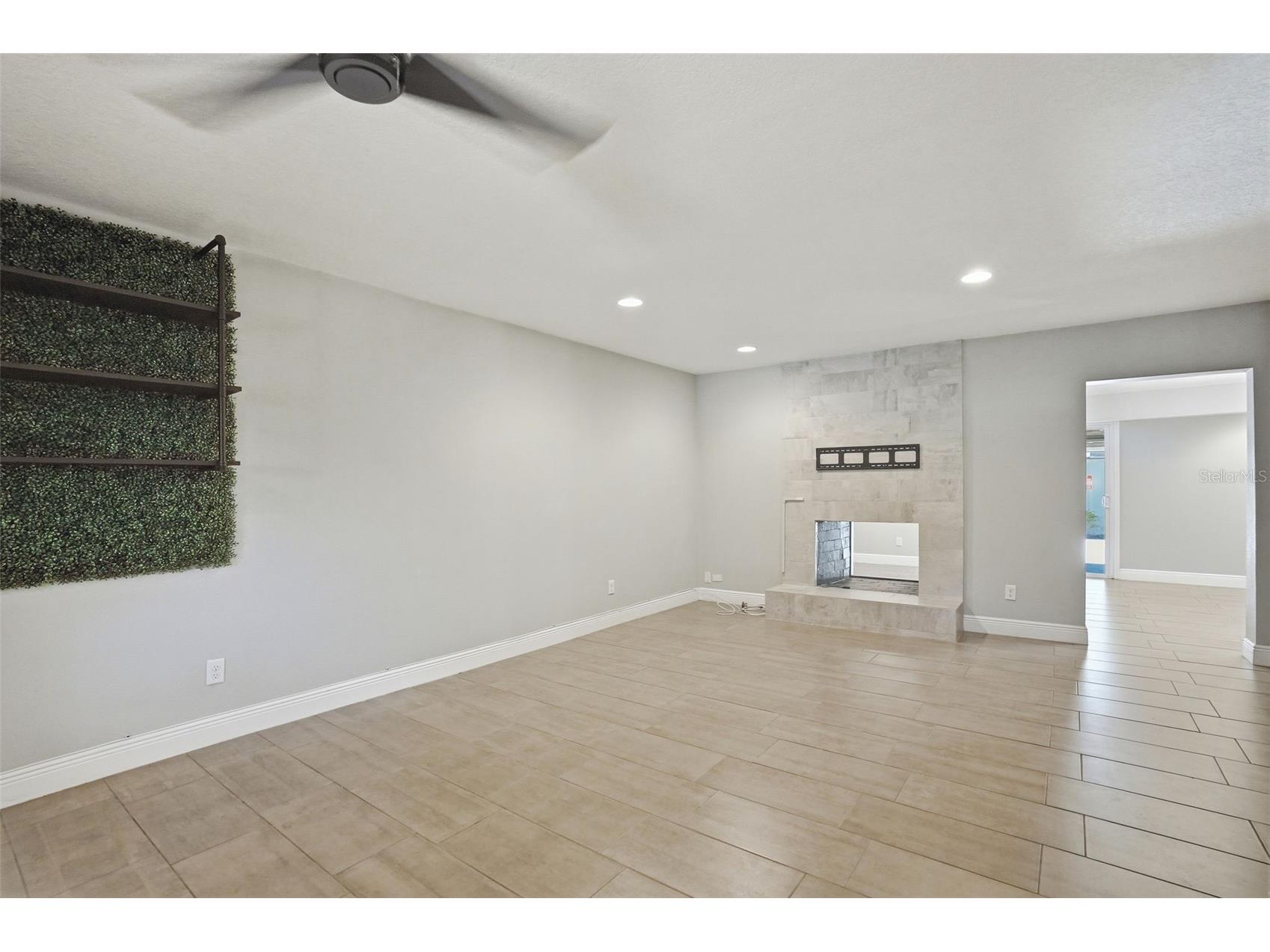 727 N Himes Avenue Tampa FL 33609 TB8511676 image7
