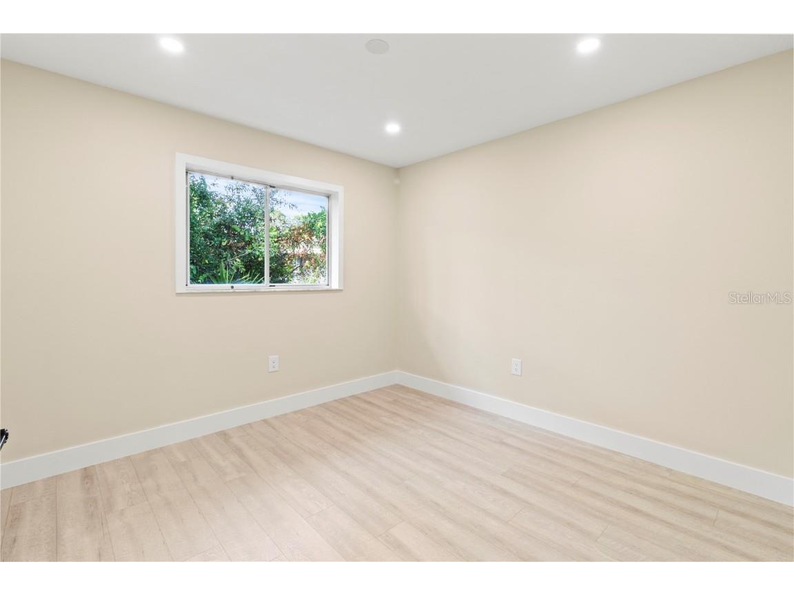 727 N Jefferson Avenue #727 Sarasota FL 34237 A4634891 image18