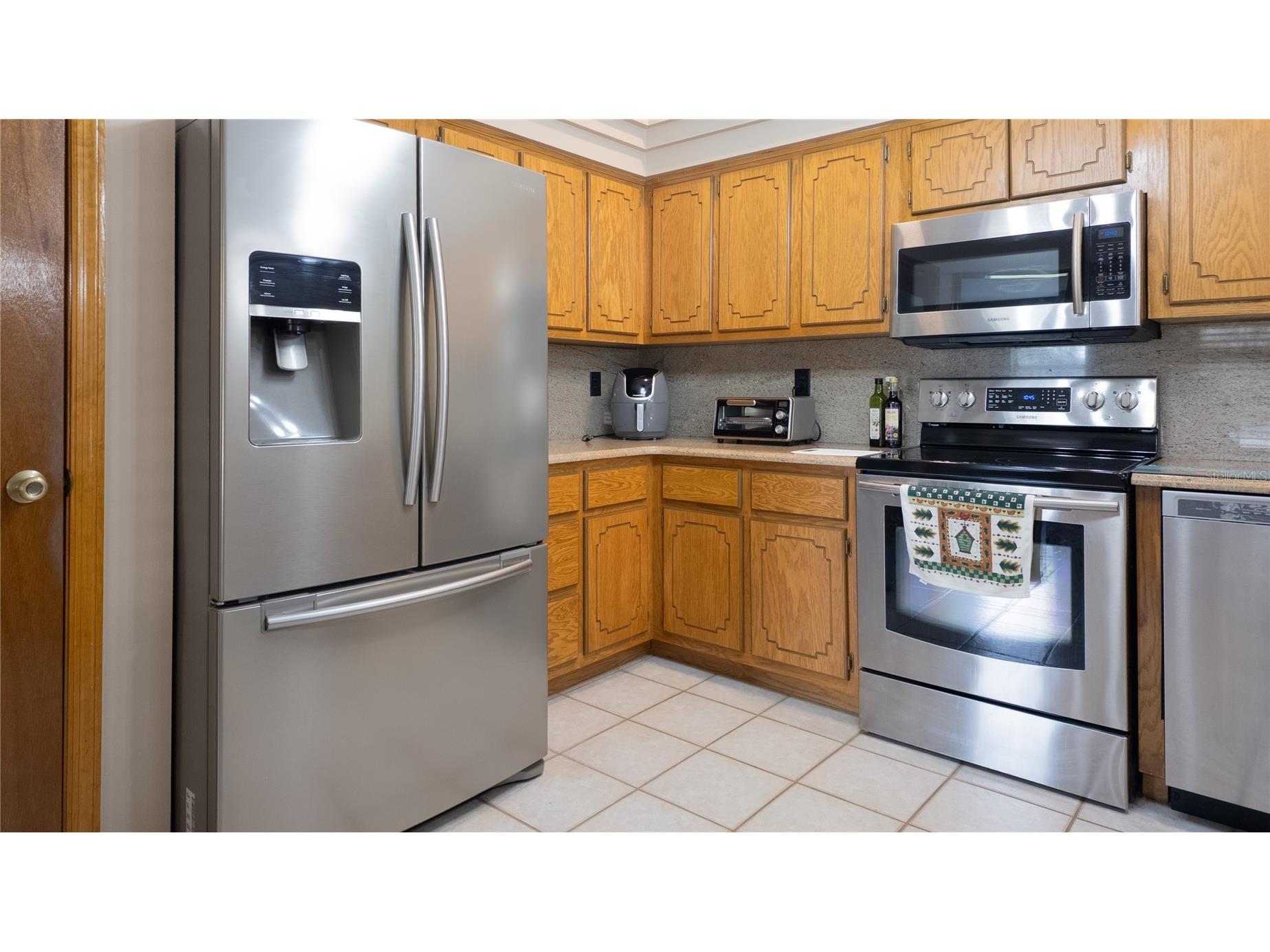 727 NE 130th Terrace Silver Springs FL 34488 OM718680 image26