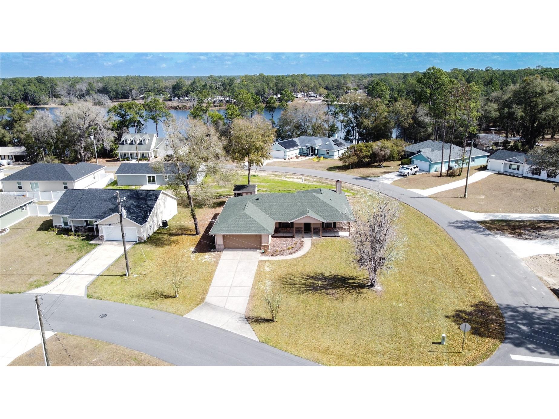 727 NE 130th Terrace Silver Springs FL 34488 OM718680 image3