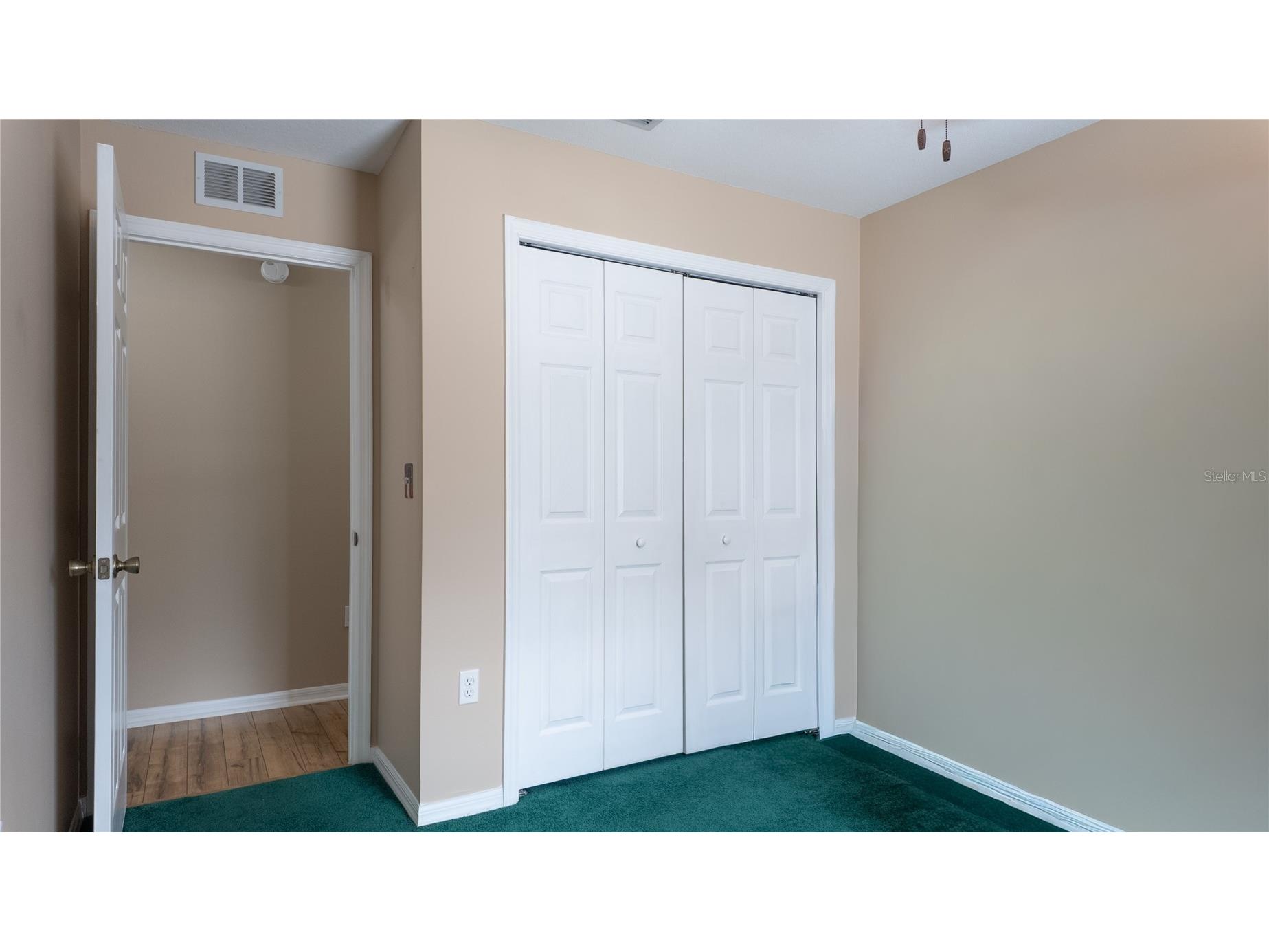 727 NE 130th Terrace Silver Springs FL 34488 OM718680 image41