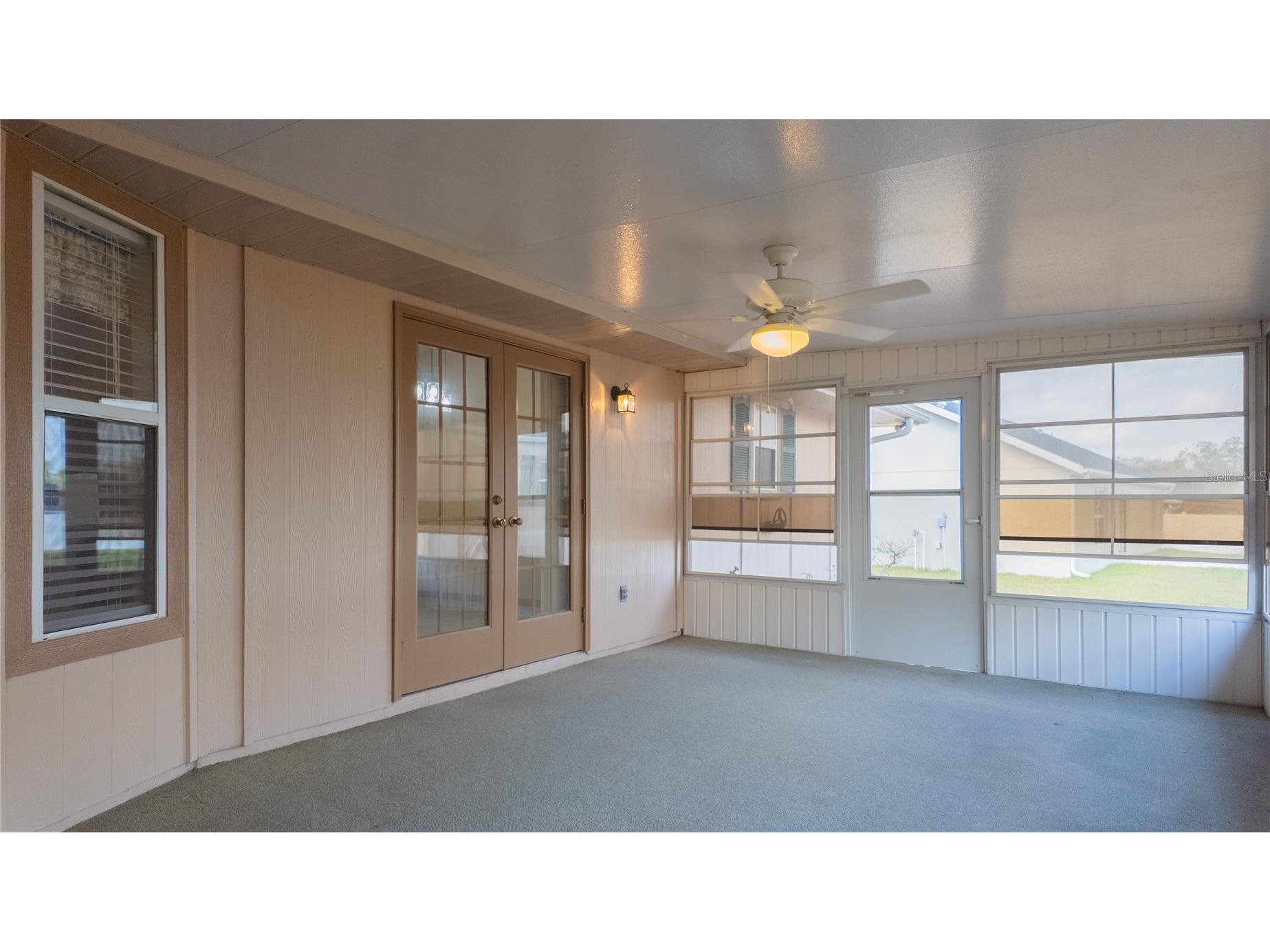 727 NE 130th Terrace Silver Springs FL 34488 OM718680 image53