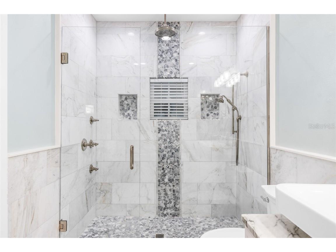 727 Park Lake Circle Orlando FL 32803 - Park O6337477 image22