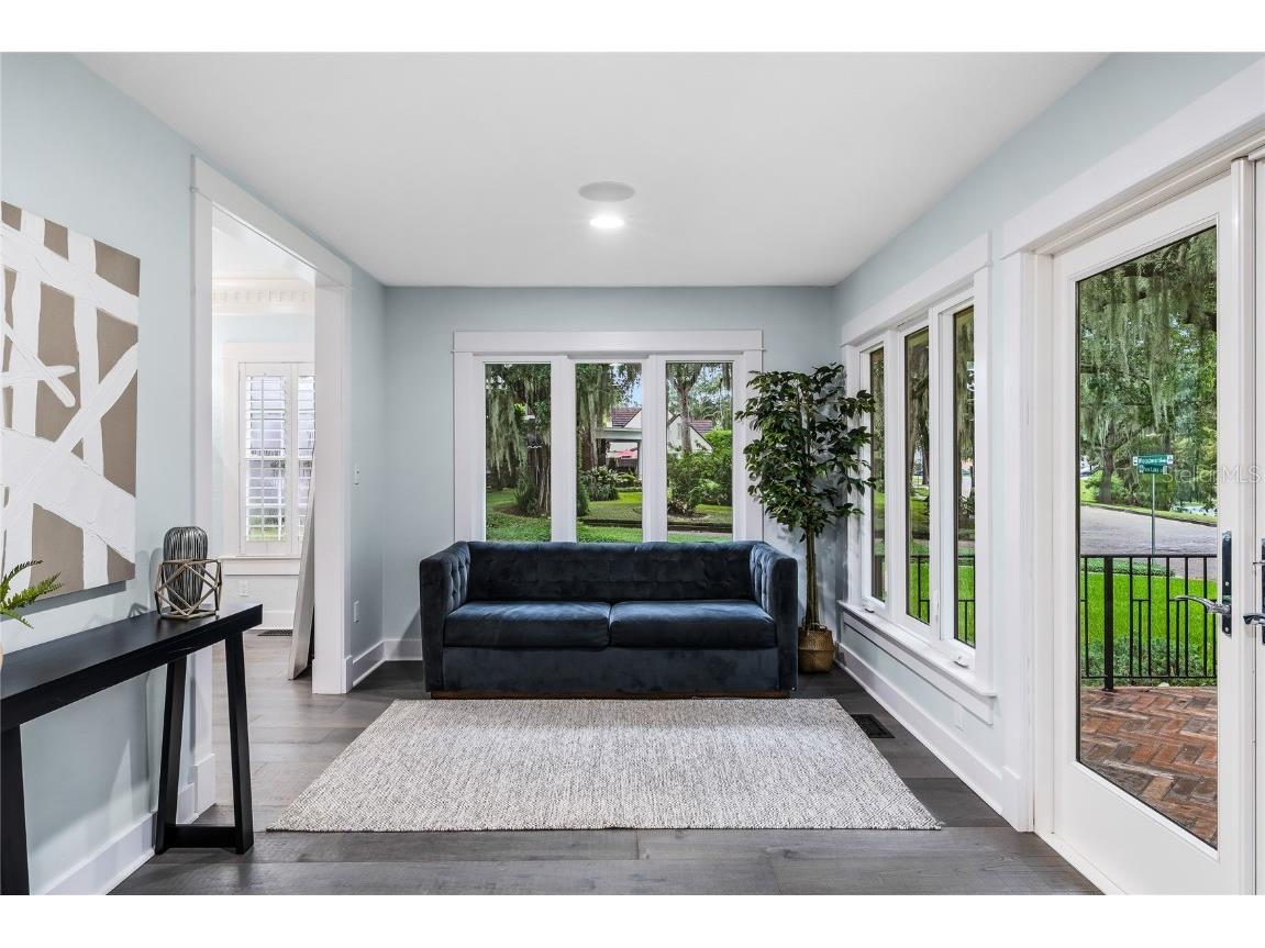 727 Park Lake Circle Orlando FL 32803 - Park O6337477 image36