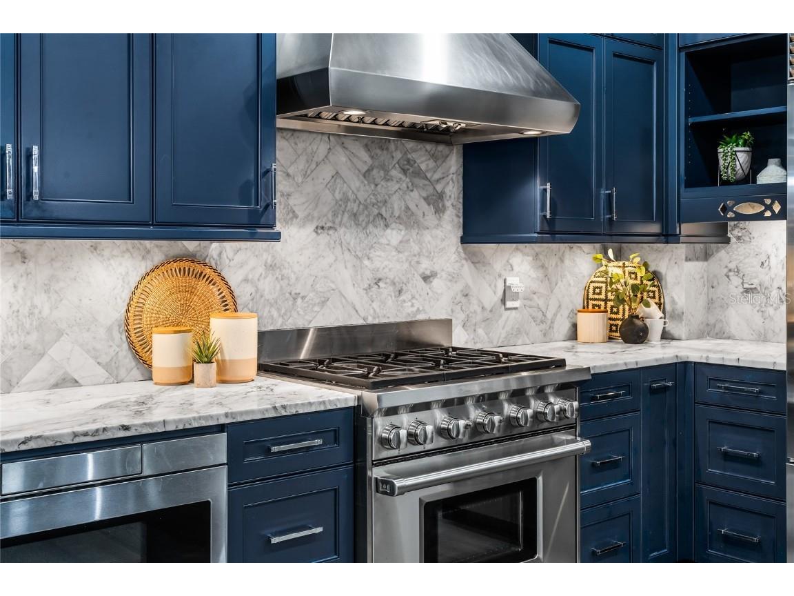 727 Park Lake Circle Orlando FL 32803 - Park O6337477 image8