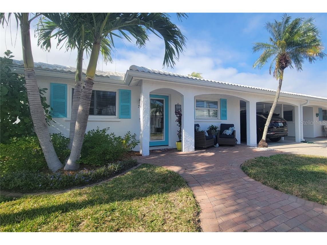 727 Spanish Drive S Longboat Key FL 34228 A4561795 image1