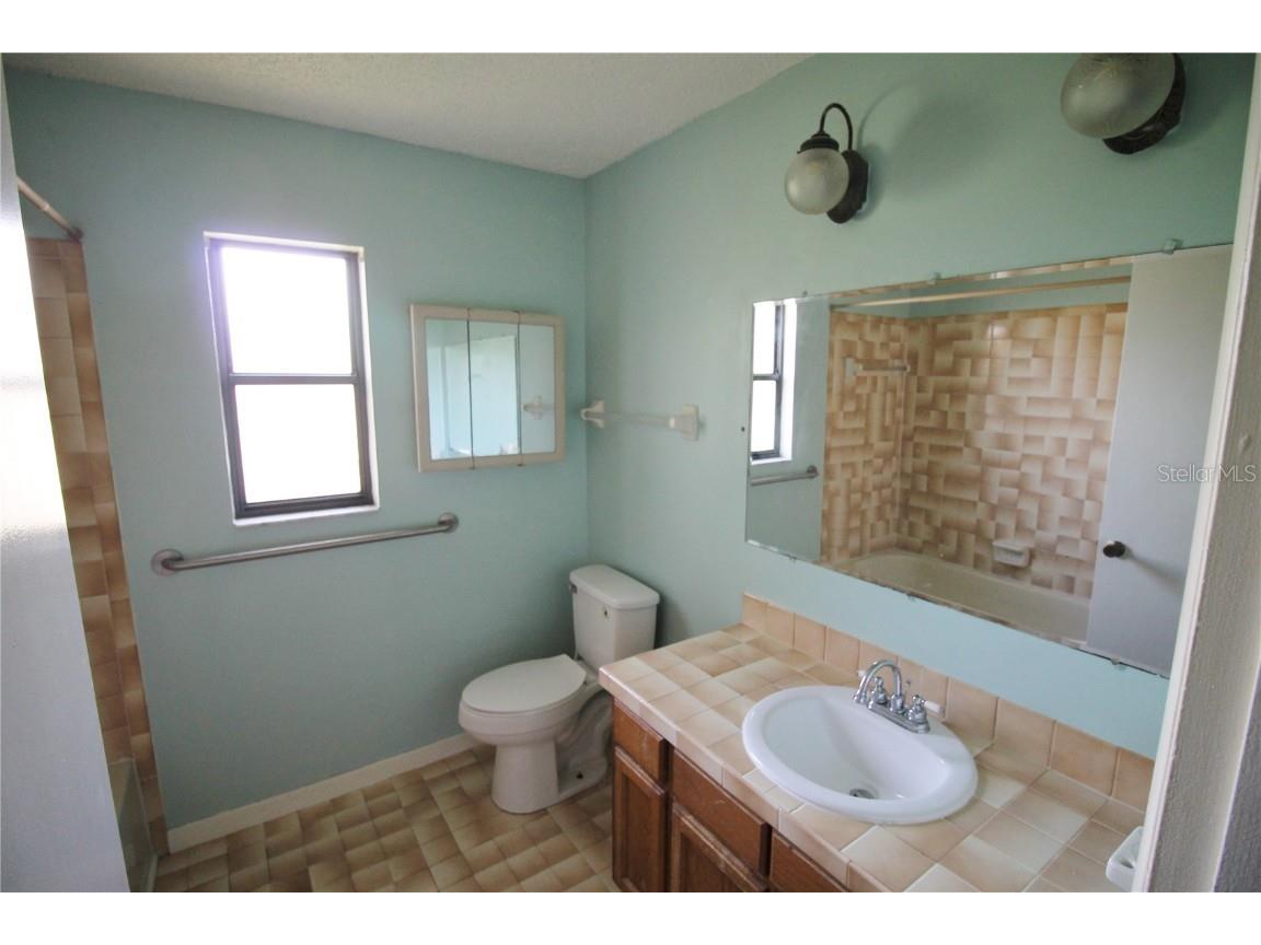 727 Virginia Avenue Auburndale FL 33823 L4957194 image3