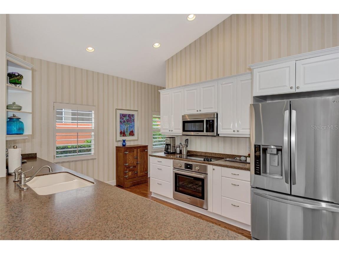 7270 Alicante Drive #3 Sarasota FL 34238 A4665768 image39