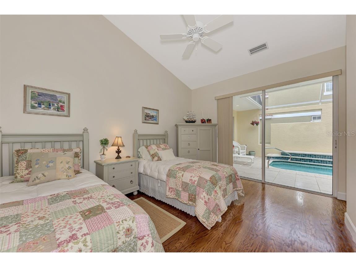 7270 Alicante Drive #3 Sarasota FL 34238 A4665768 image62