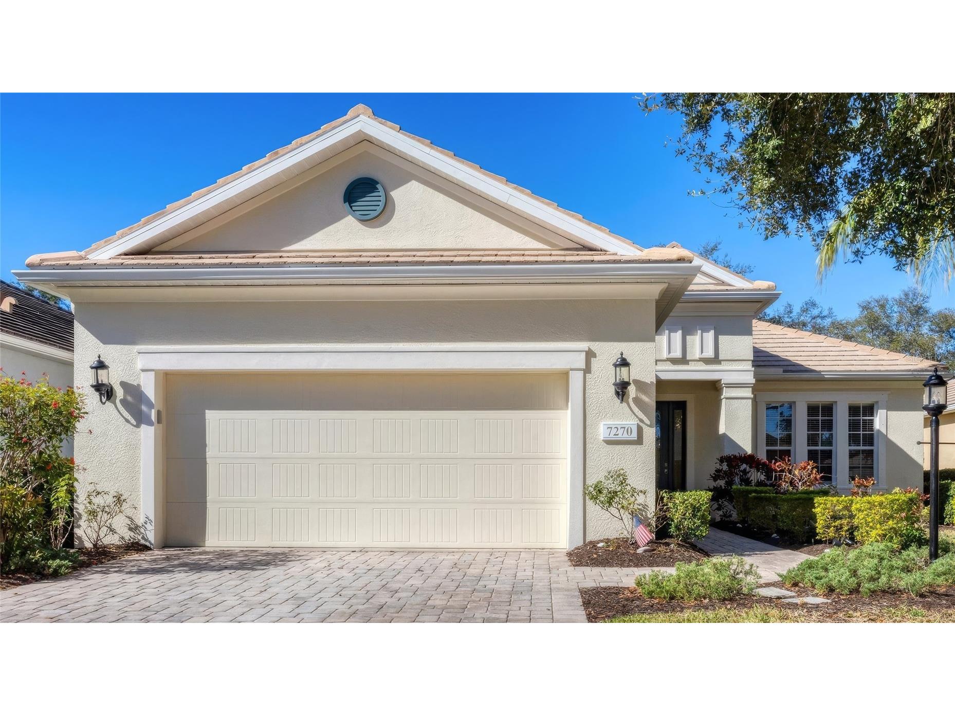 7270 Lismore Court Lakewood Ranch FL 34202 A4679101 image2