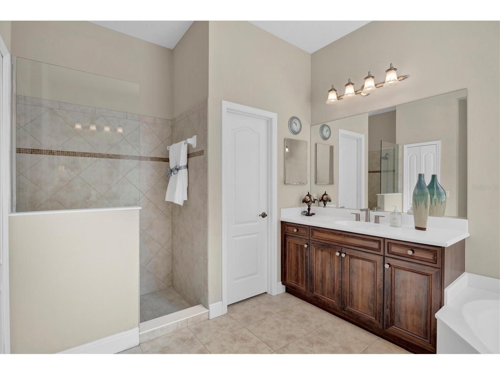 7270 Lismore Court Lakewood Ranch FL 34202 A4679101 image24