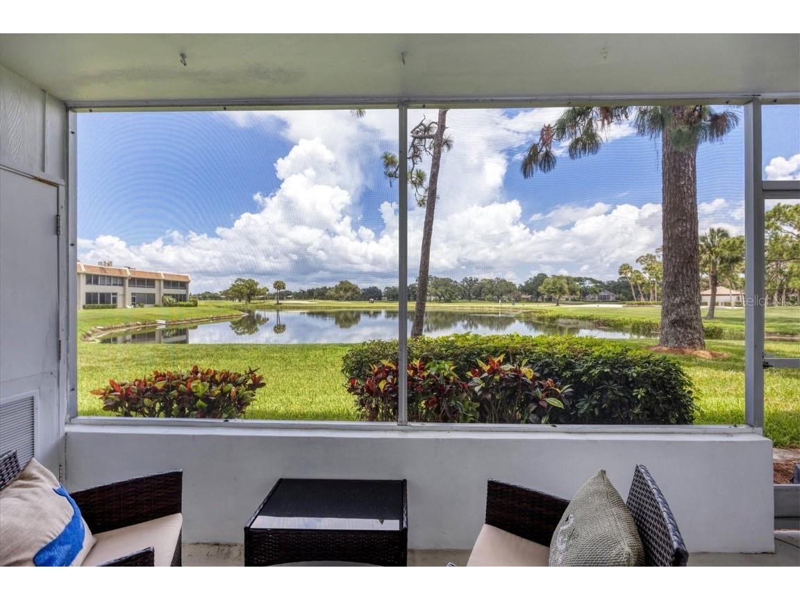 7271 W Country Club Drive N #123 Sarasota FL 34243 A4578778 image1