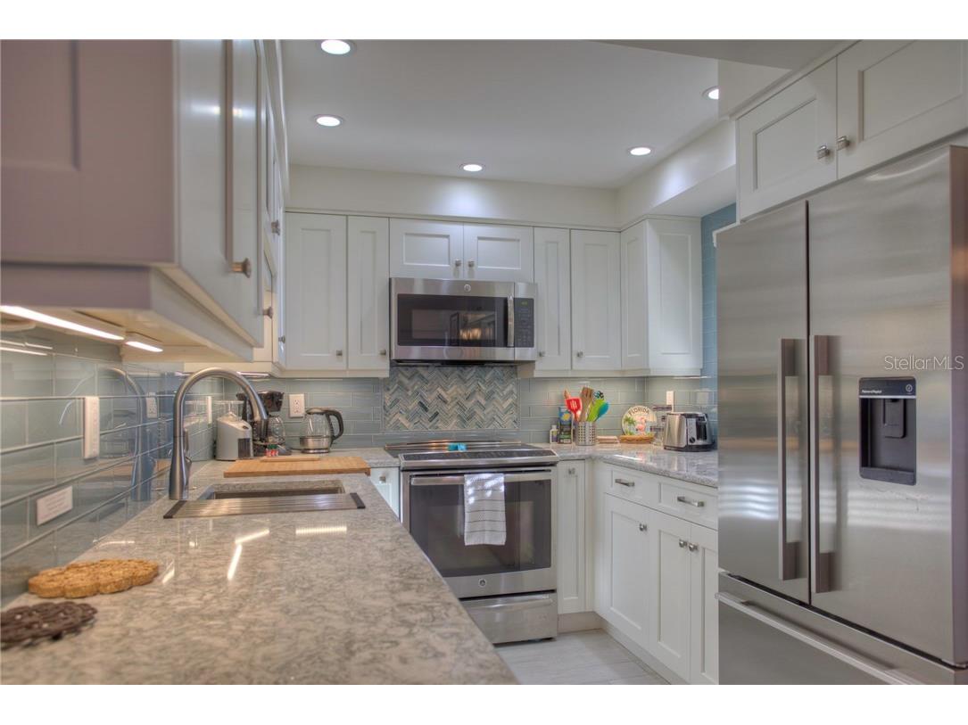 7271 W Country Club Drive N #124 Sarasota FL 34243 - DESOTO LAKES A4205256 image11