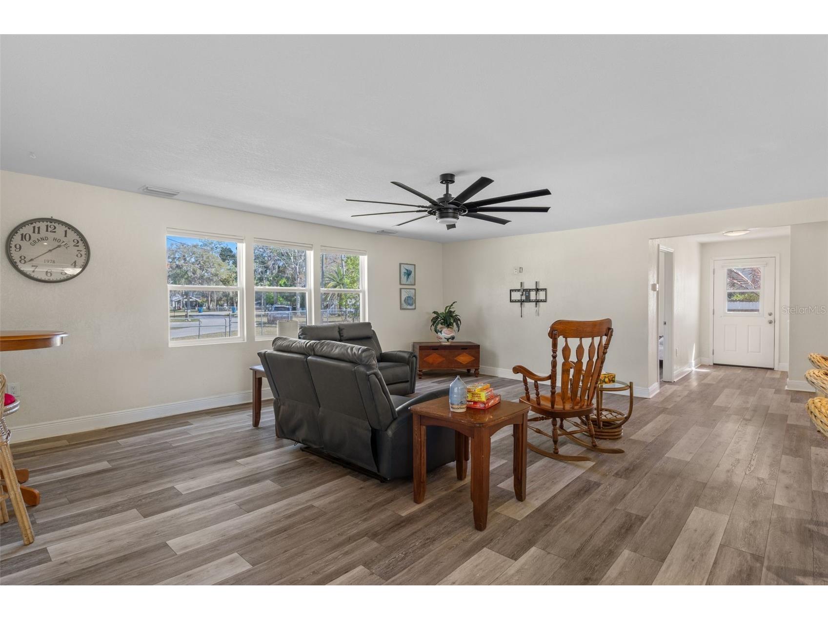 7272 Westwind Street Weeki Wachee FL 34607 A4684230 image10