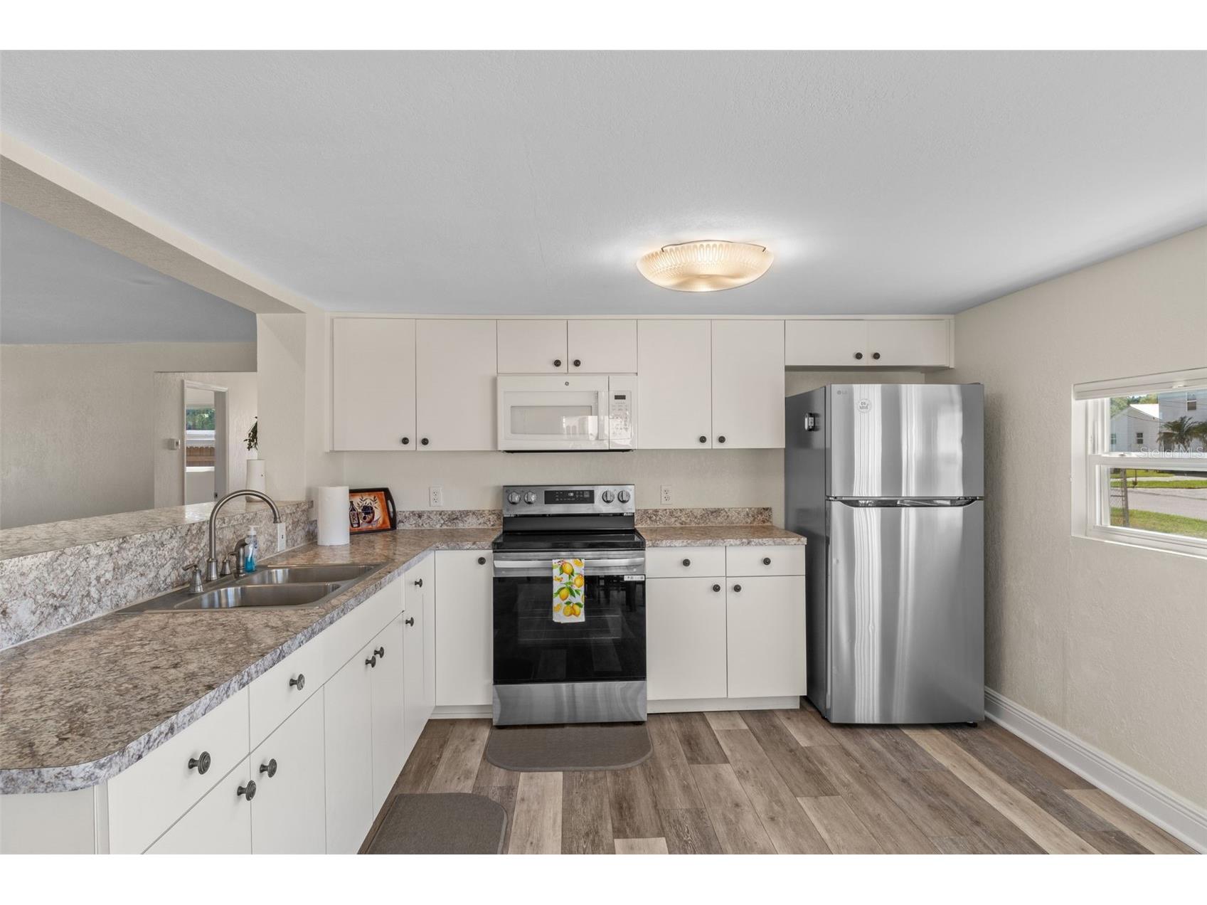 7272 Westwind Street Weeki Wachee FL 34607 A4684230 image15