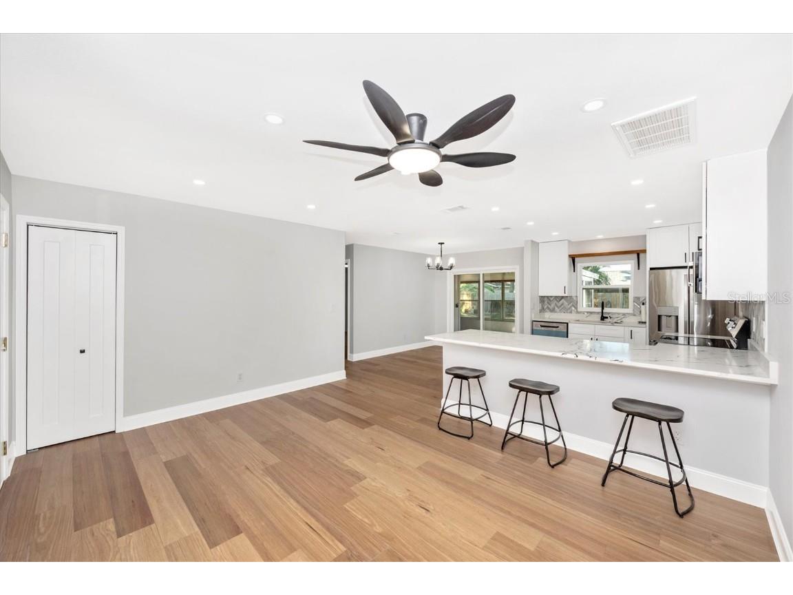 7273 61st Avenue N Saint Petersburg FL 33709 A4669157 image13