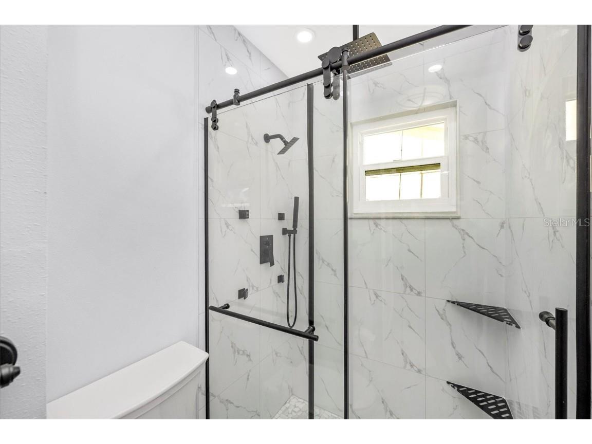 7273 61st Avenue N Saint Petersburg FL 33709 A4669157 image26