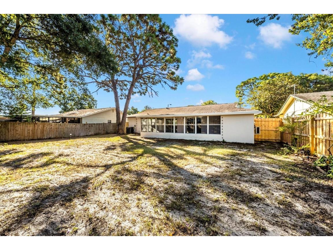 7273 61st Avenue N Saint Petersburg FL 33709 A4669157 image50