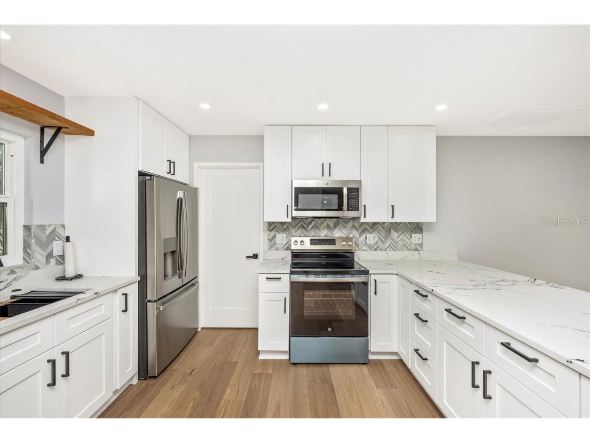 7273 61st Avenue N Saint Petersburg FL 33709 A4669157 image6