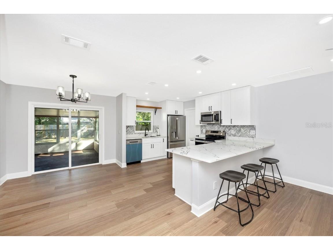 7273 61st Avenue N Saint Petersburg FL 33709 A4669157 image7