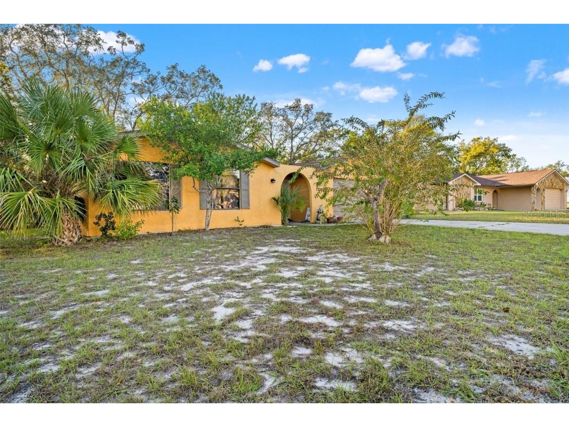 7275 Edinburgh Way Weeki Wachee FL 34613 W7880736 image1