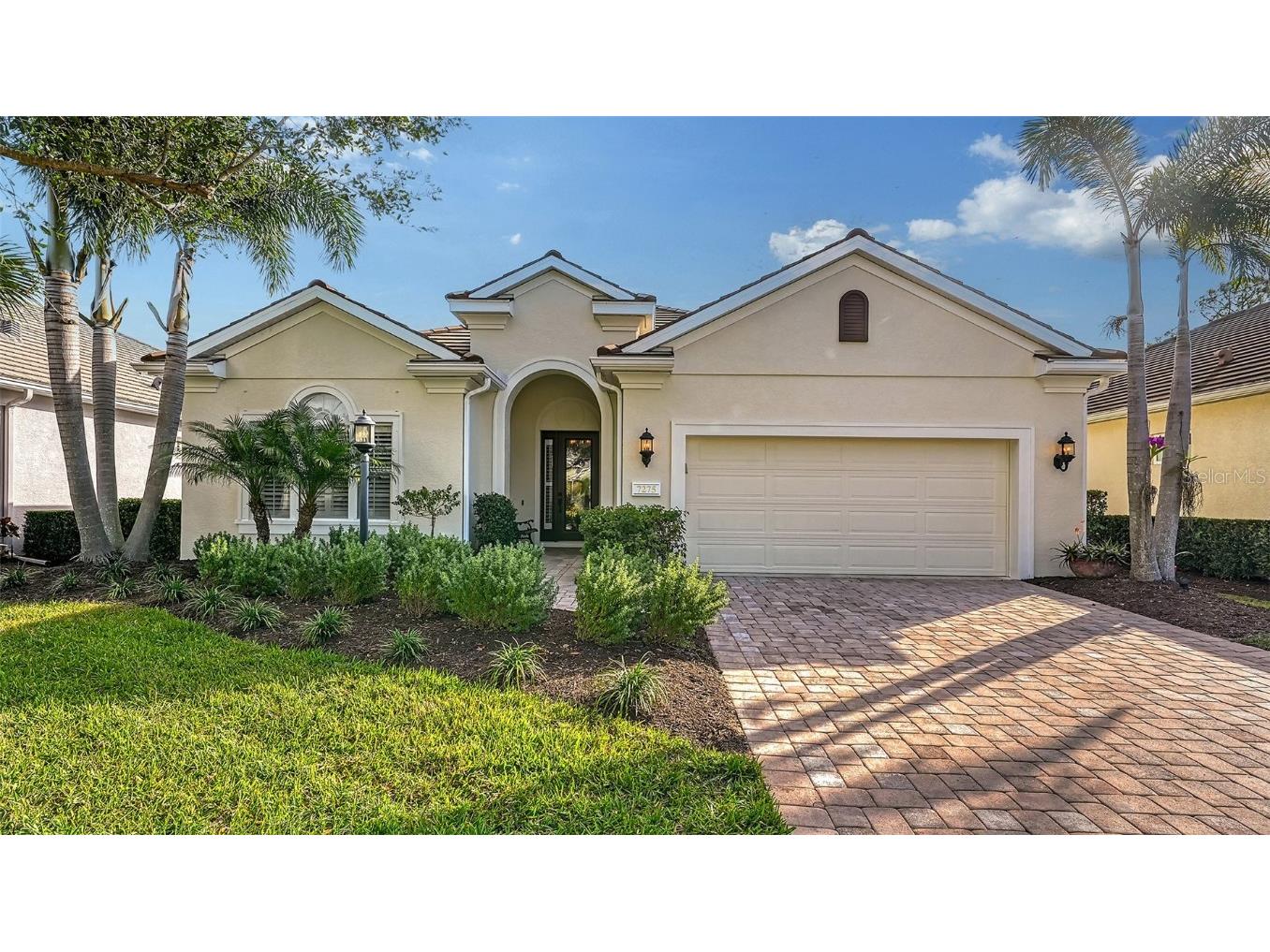 7275 Lismore Court Lakewood Ranch FL 34202 A4618048 image1