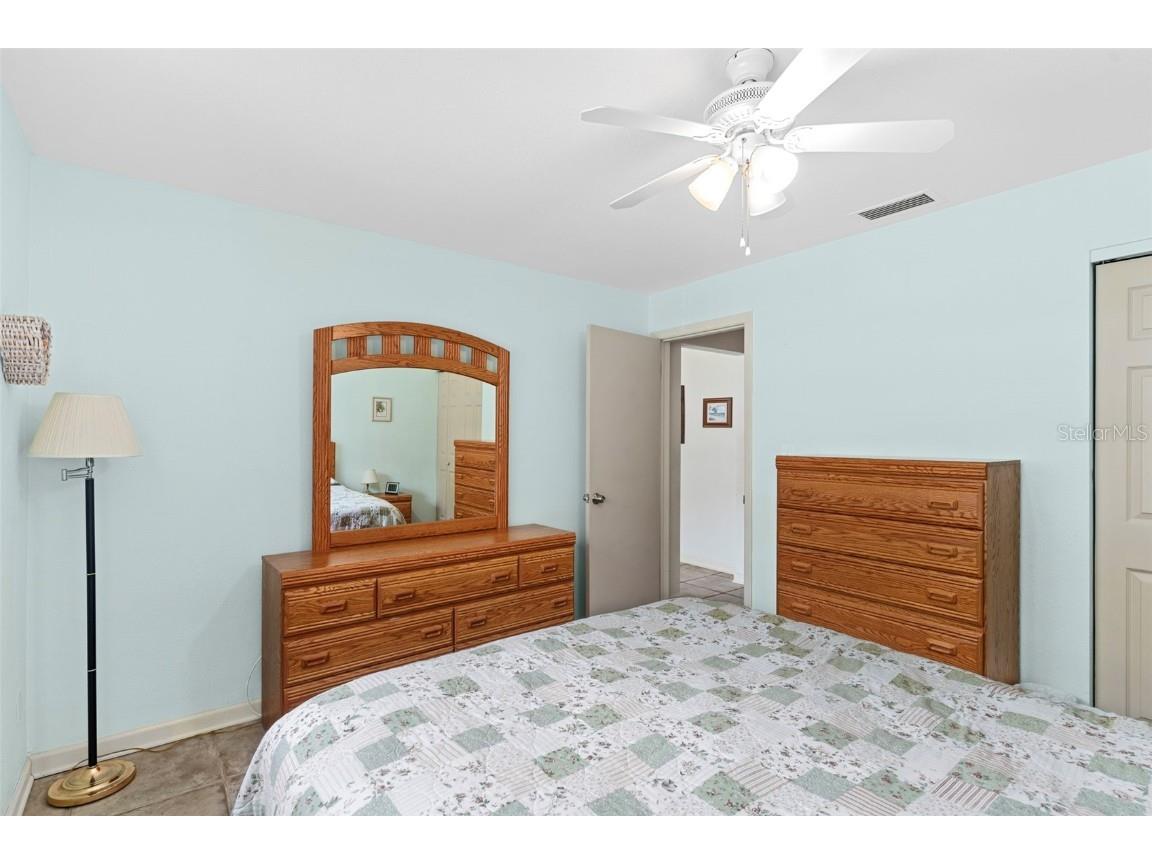 7276 21st Street N Saint Petersburg FL 33702 TB8392532 image21