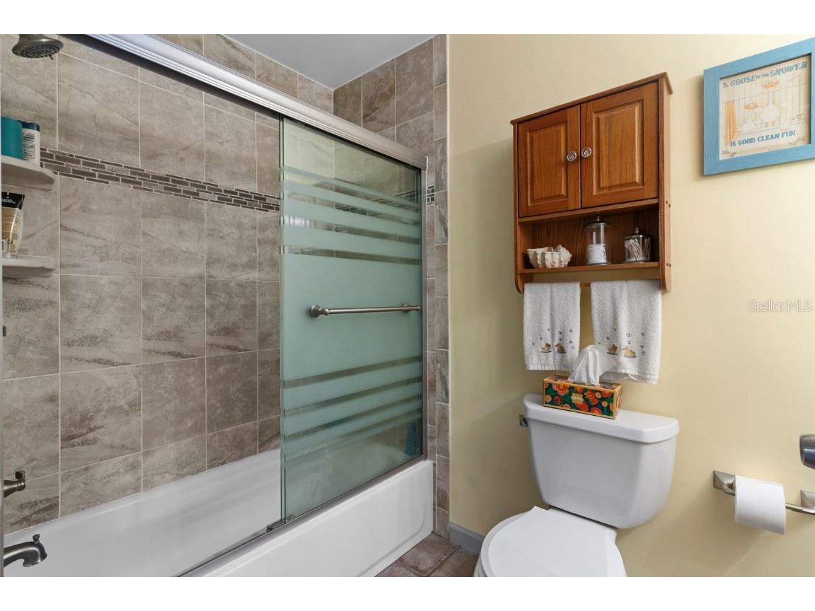 7276 21st Street N Saint Petersburg FL 33702 TB8392532 image24