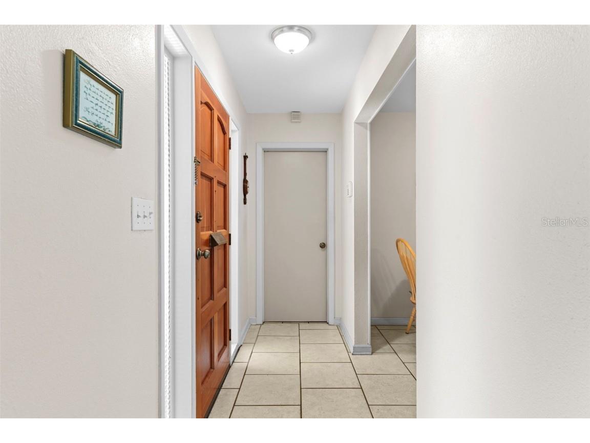 7276 21st Street N Saint Petersburg FL 33702 TB8392532 image4