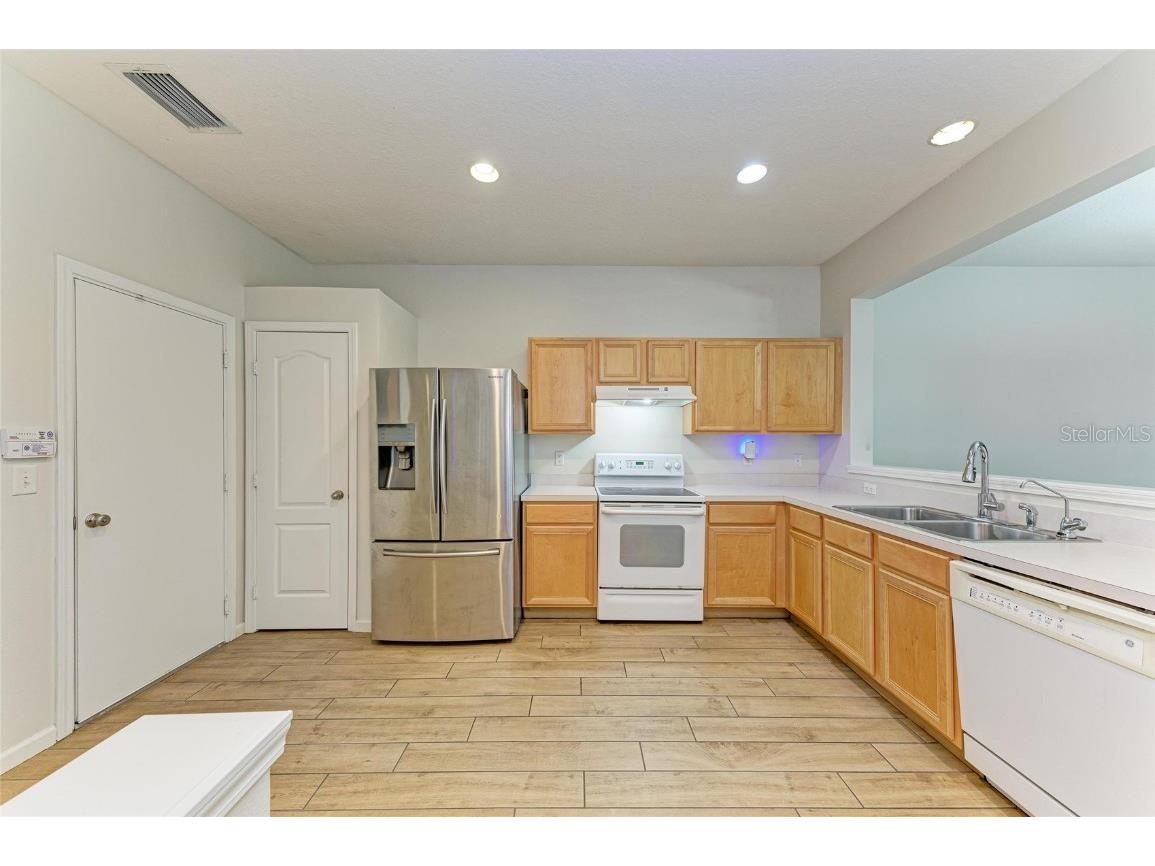 7276 83rd Drive E Bradenton FL 34201 A4666044 image9