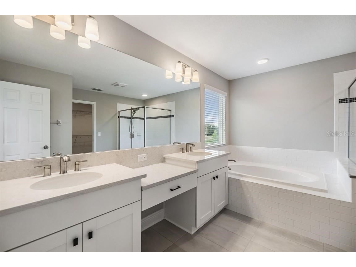 7276 Notched Pine Bend Wesley Chapel FL 33545 TB8393516 image20