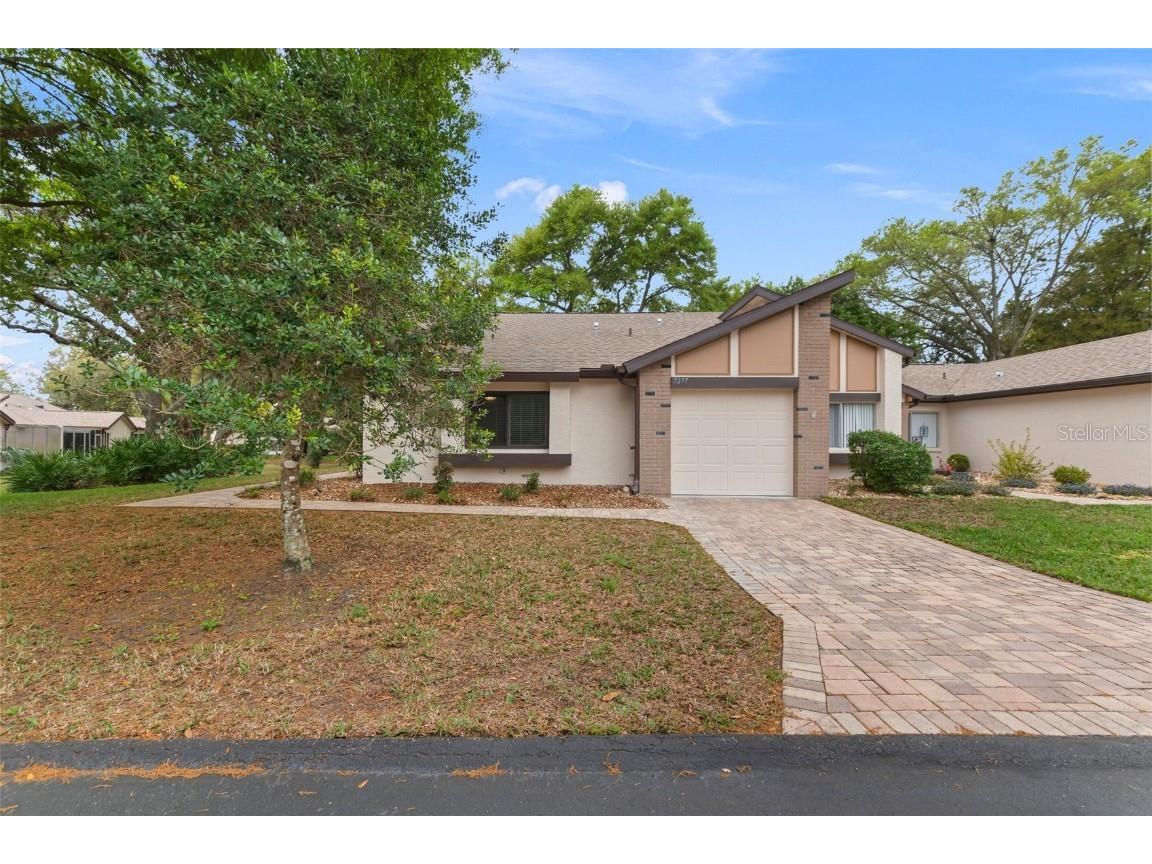 7277 Loch Ness Court Weeki Wachee FL 34613 T3512675 image1