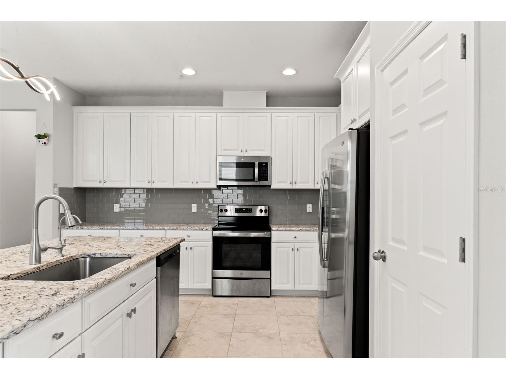 7278 Pool Compass Loop Wesley Chapel FL 33545 TB8503382 image13