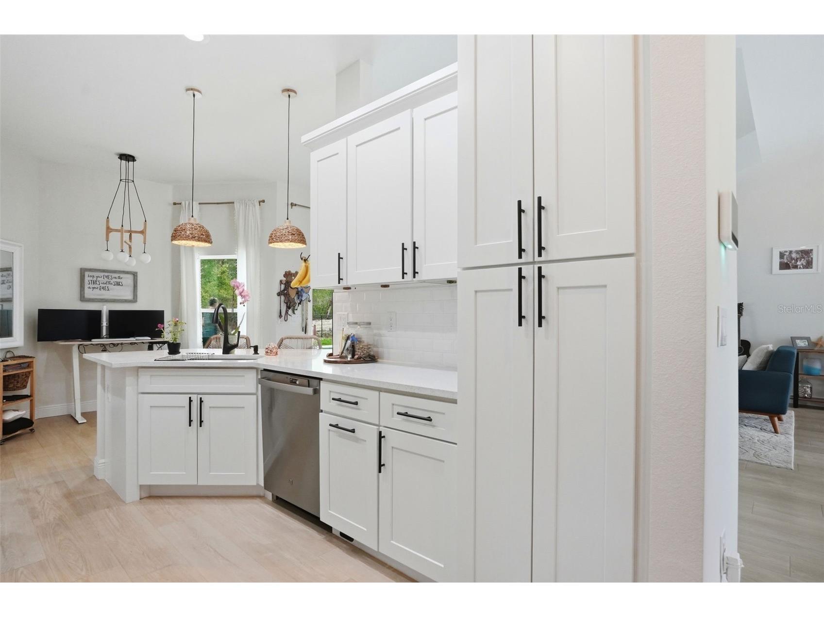 7279 Blackbird Avenue Weeki Wachee FL 34613 W7885499 image27