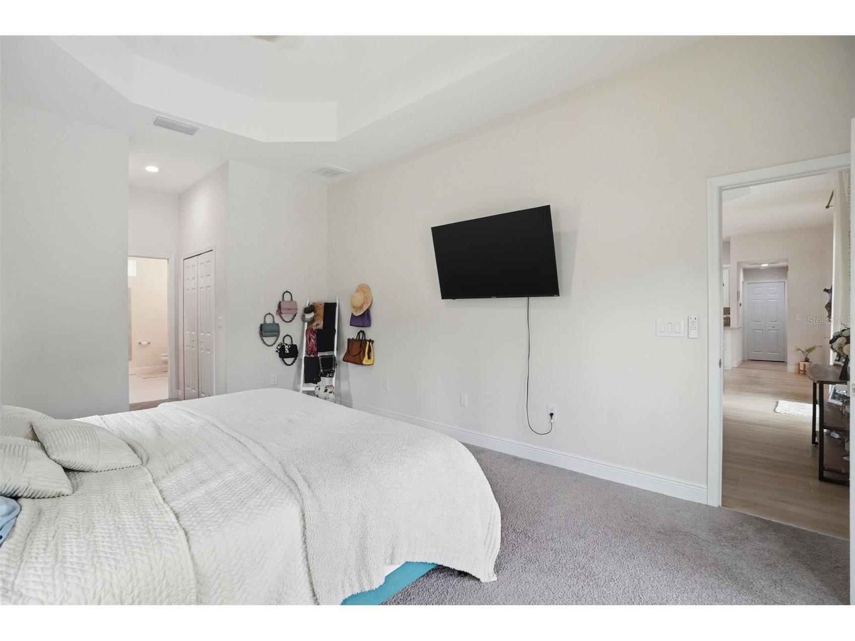 7279 Blackbird Avenue Weeki Wachee FL 34613 W7885499 image44