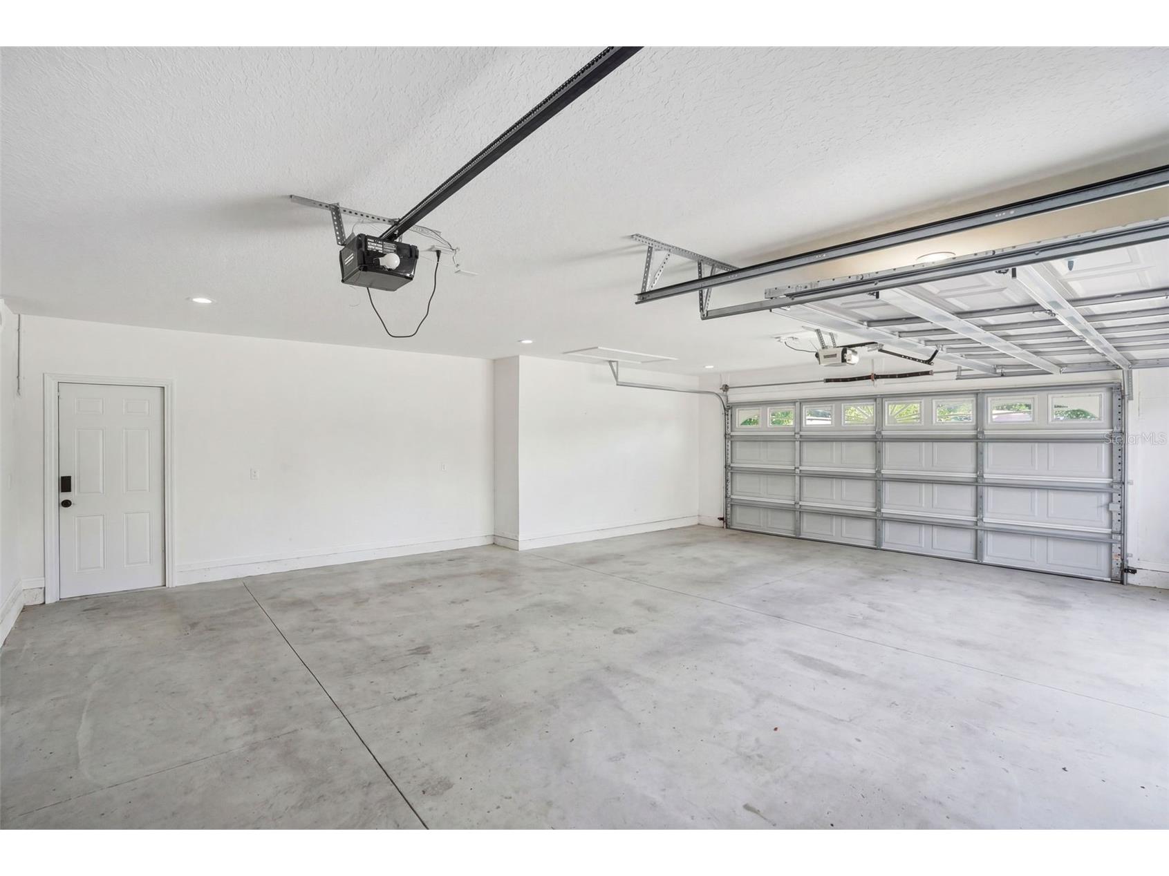 7279 Blackbird Avenue Weeki Wachee FL 34613 W7885499 image47