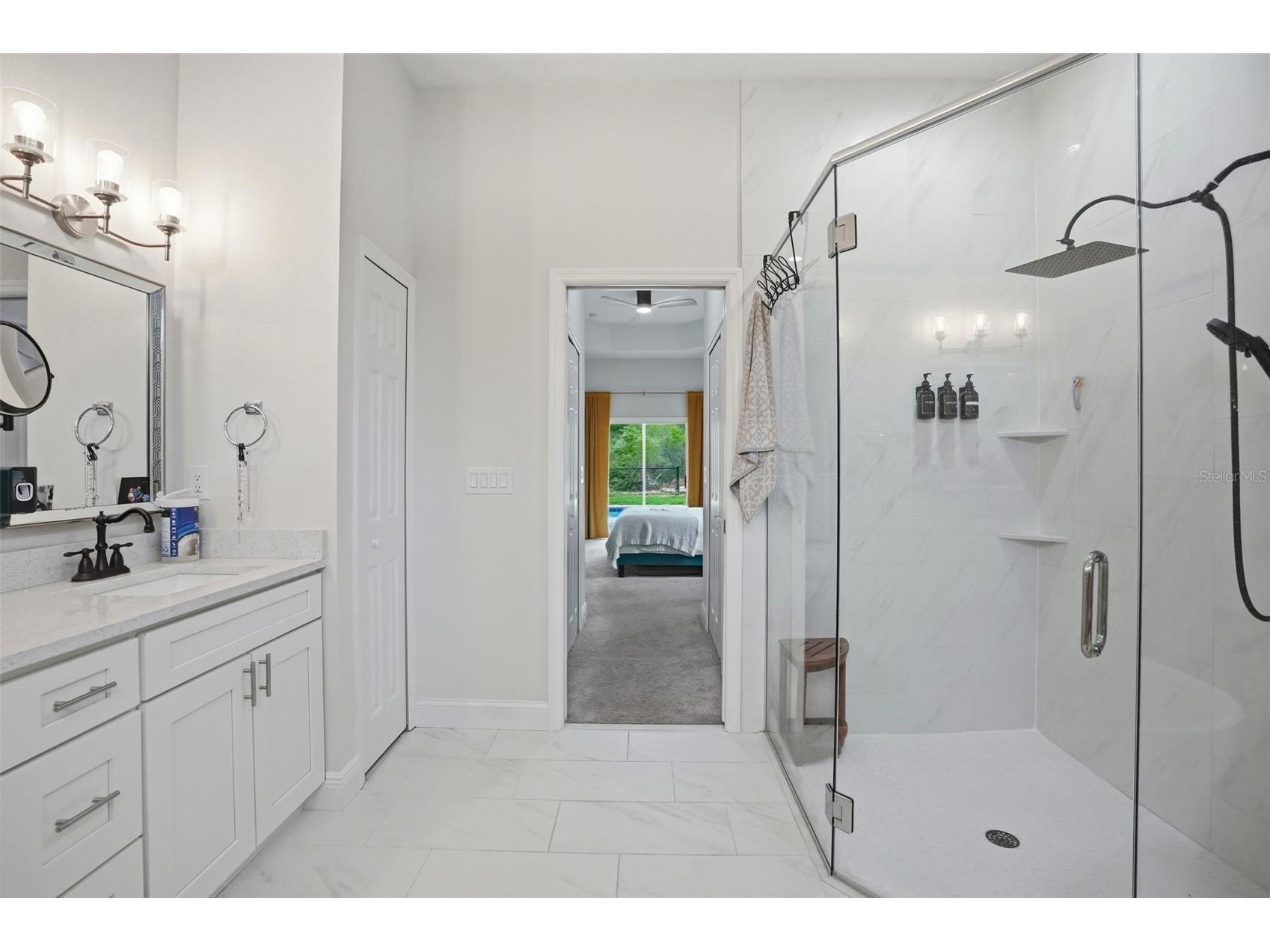 7279 Blackbird Avenue Weeki Wachee FL 34613 W7885499 image9