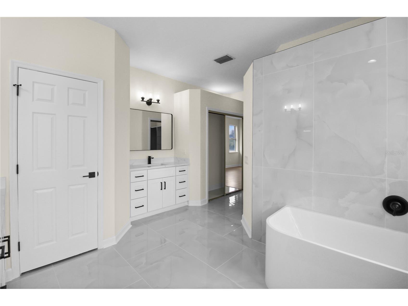 7279 Maidencane Court Seminole FL 33777 TB8487301 image28