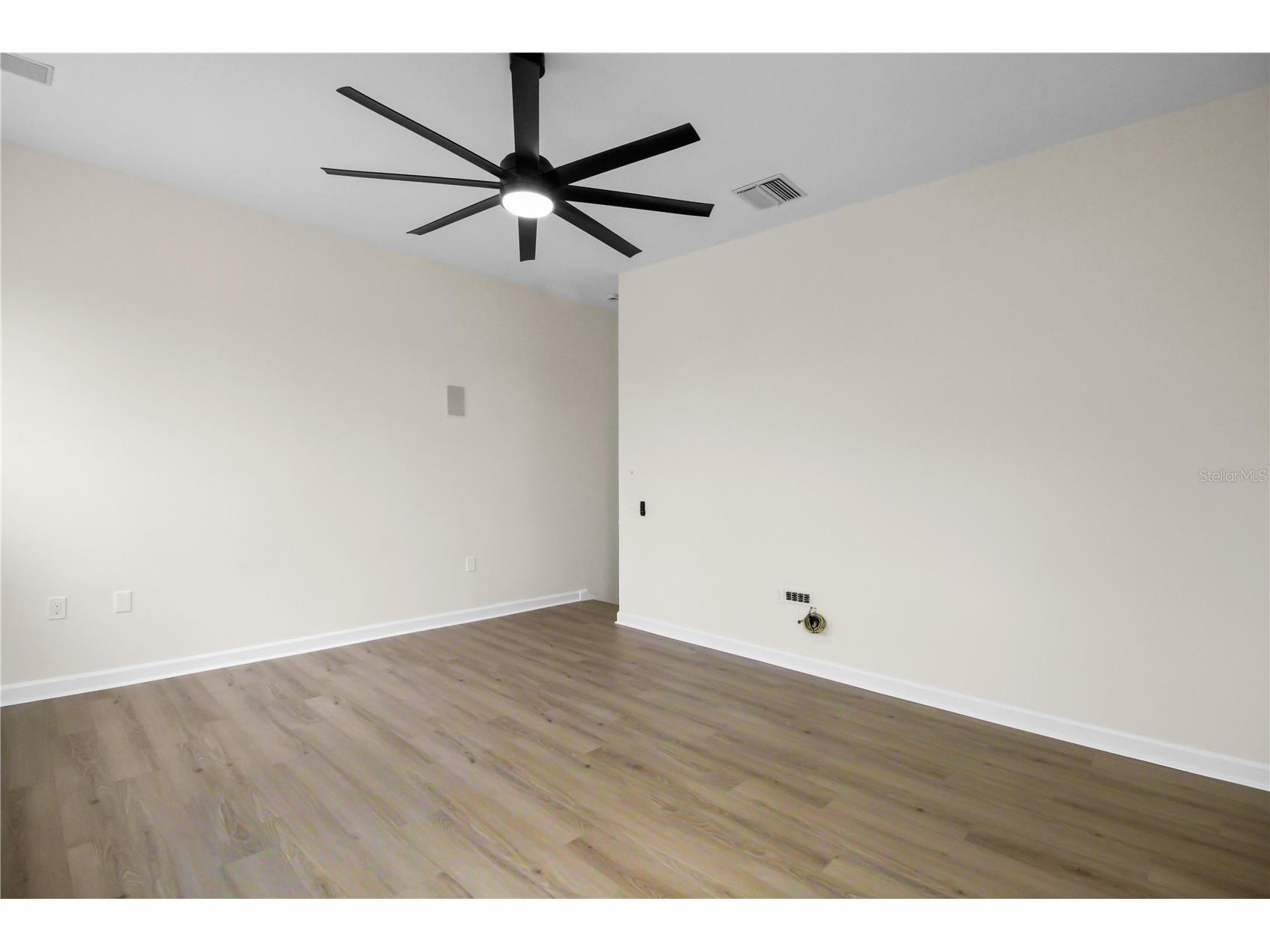 7279 Maidencane Court Seminole FL 33777 TB8487301 image47