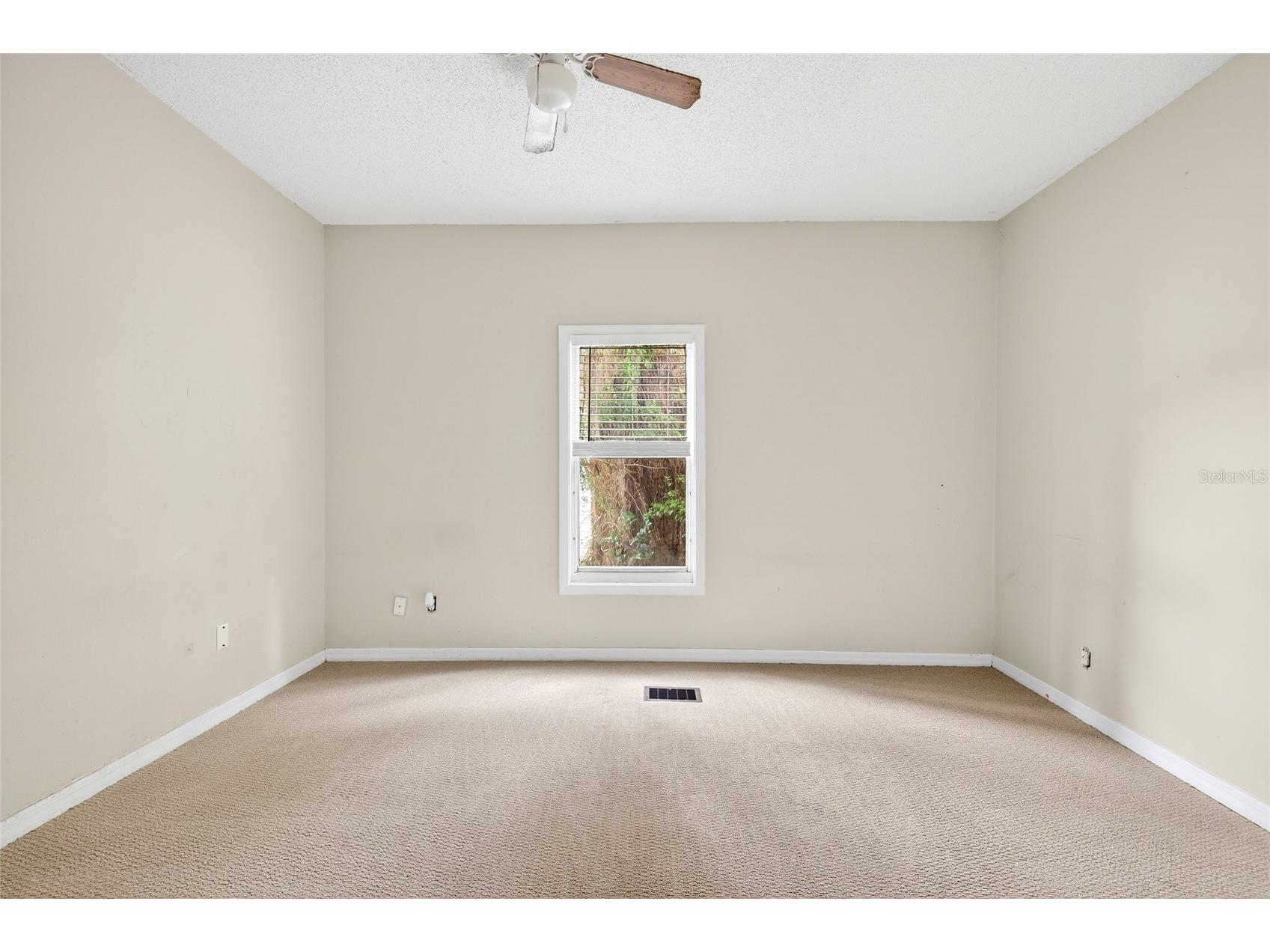 728 Mckenzie Street Leesburg FL 34748 OM719843 image14