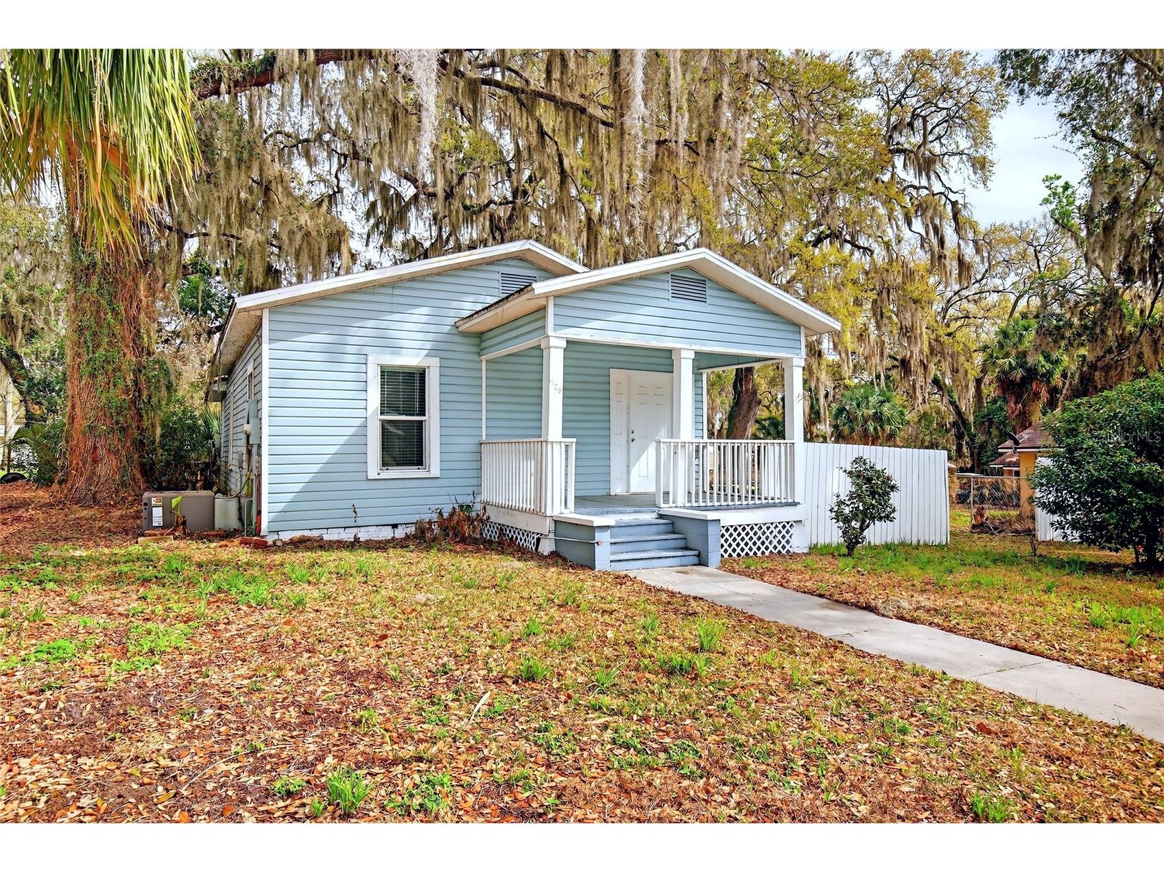 728 Mckenzie Street Leesburg FL 34748 OM719843 image3